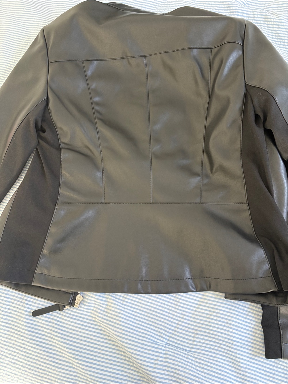 DKNY Black Faux Leather Jacket with Leopard Trim - Picture 5 of 6